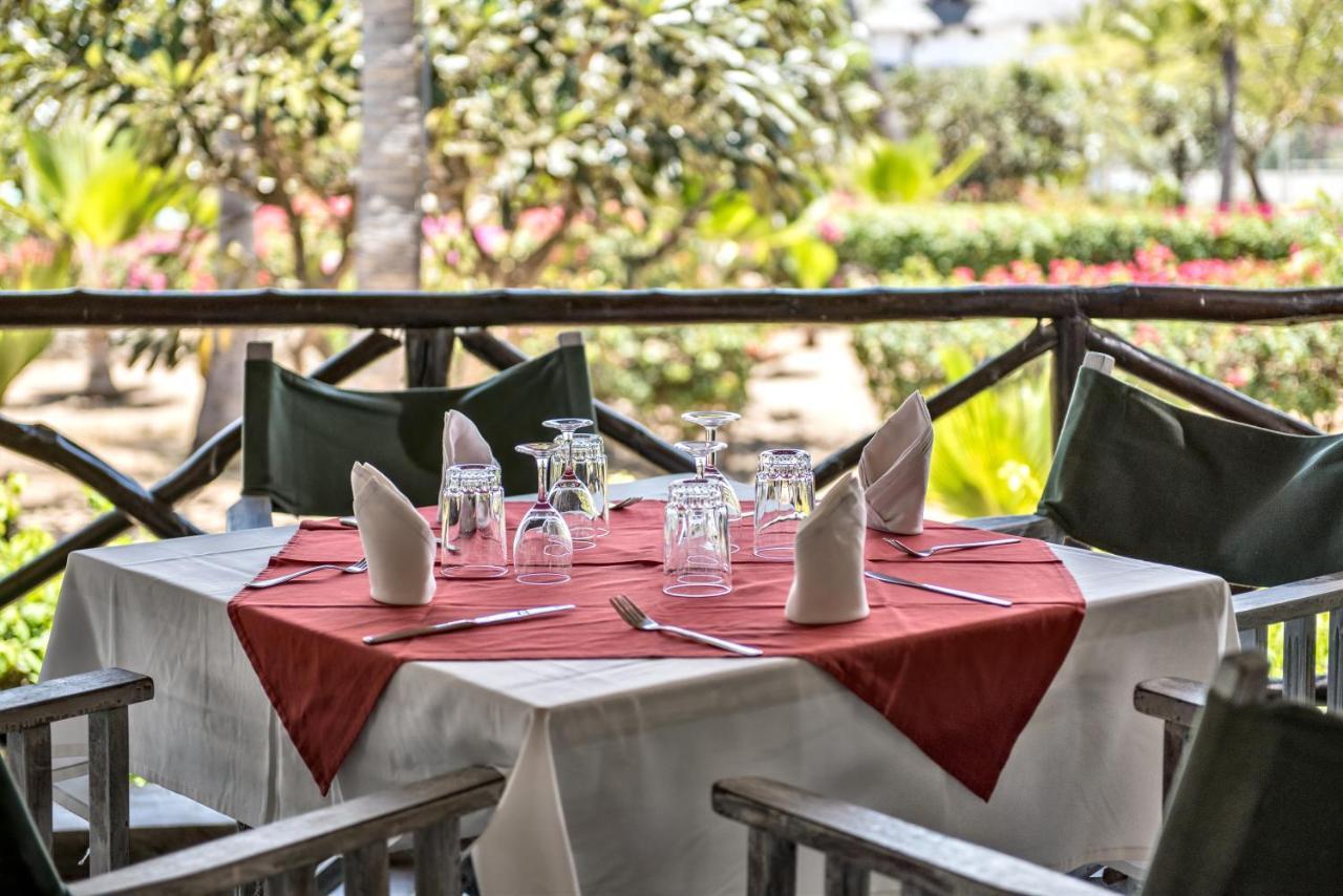 Hotel Jumbo Club Watamu Esterno foto