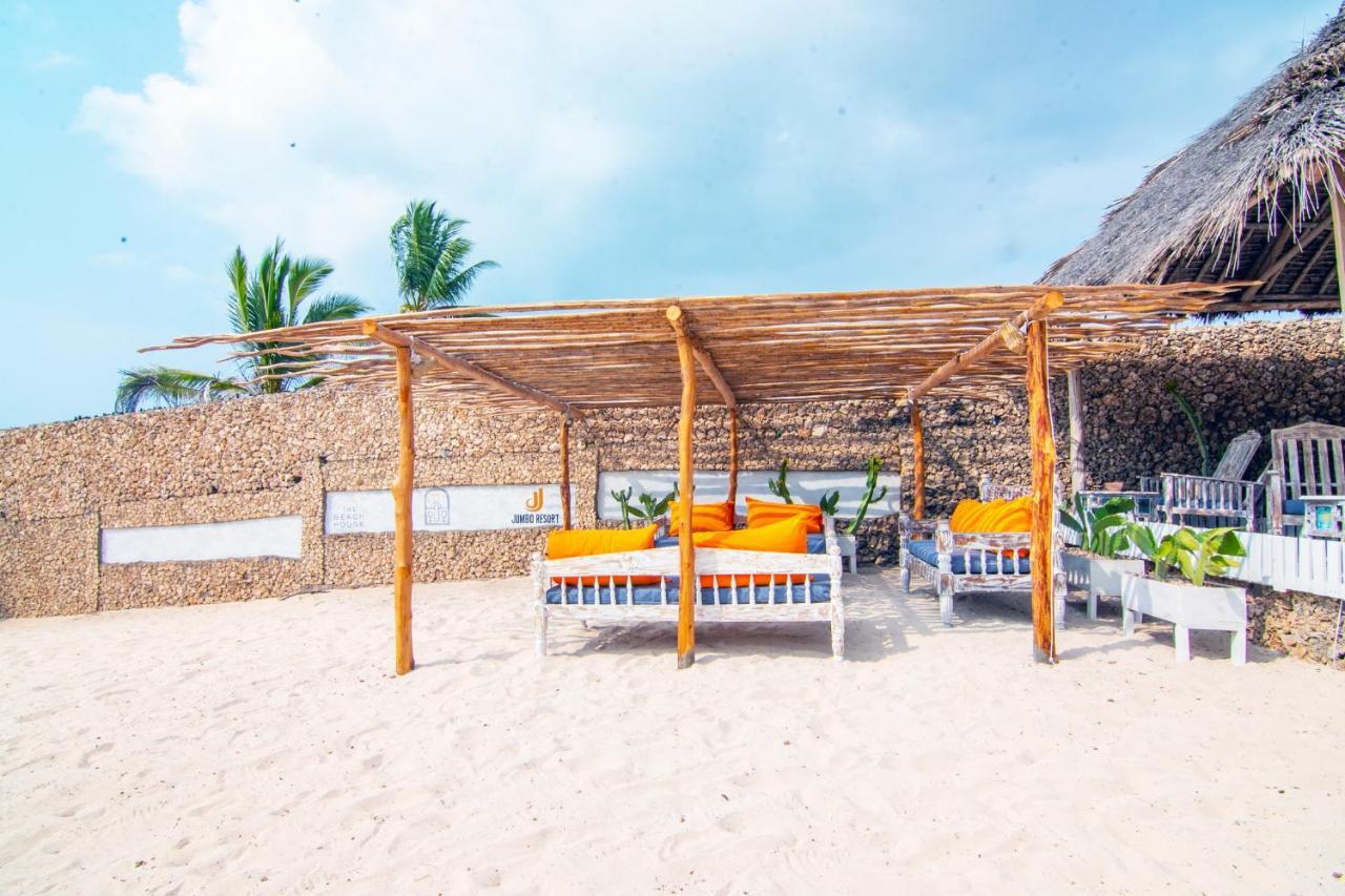 Hotel Jumbo Club Watamu Esterno foto
